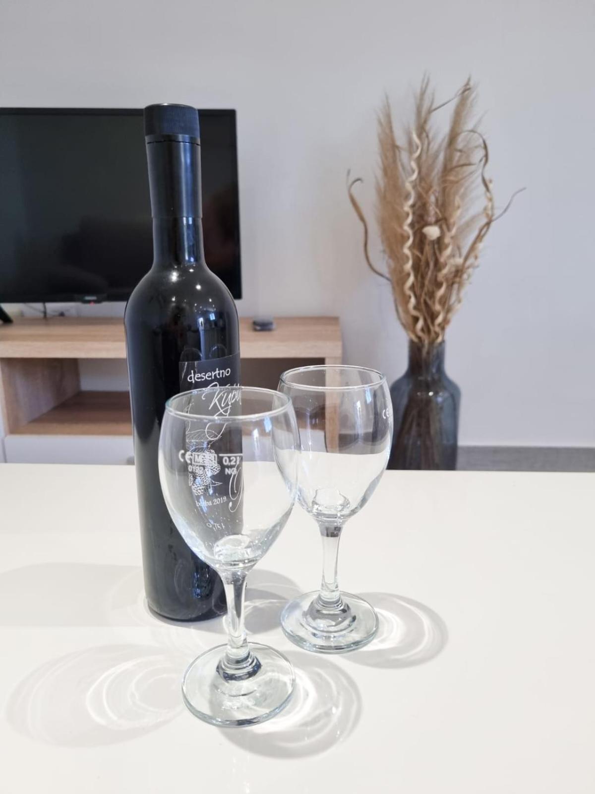 Apartments Miovic Молунат Екстериор снимка